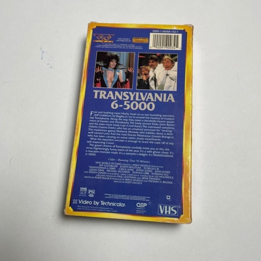 Transylvania 6-5000 VHS Tape Comedy Horror Jeff Goldblum Ed Begley Jr‎ - Picture 2 of 3
